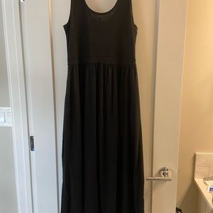 GUC Wilfred free dress, black, with pockets!